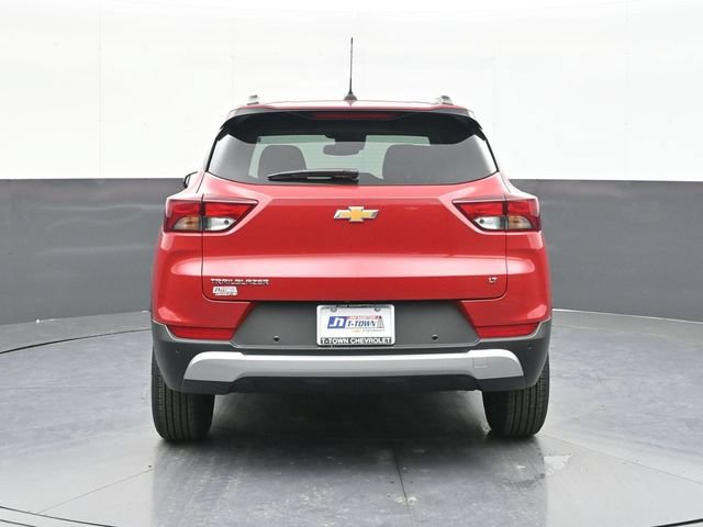 New 2026 Chevrolet TrailBlazer LT w/ Convenience Package FWD image 8