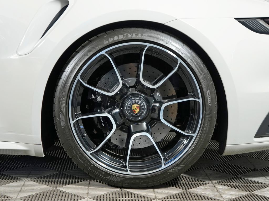 Certified 2022 Porsche 911 Turbo S AWD/4WD image 17