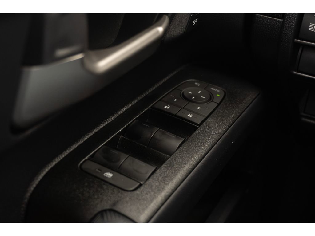 New 2026 Toyota 4Runner Limited AWD/4WD image 29
