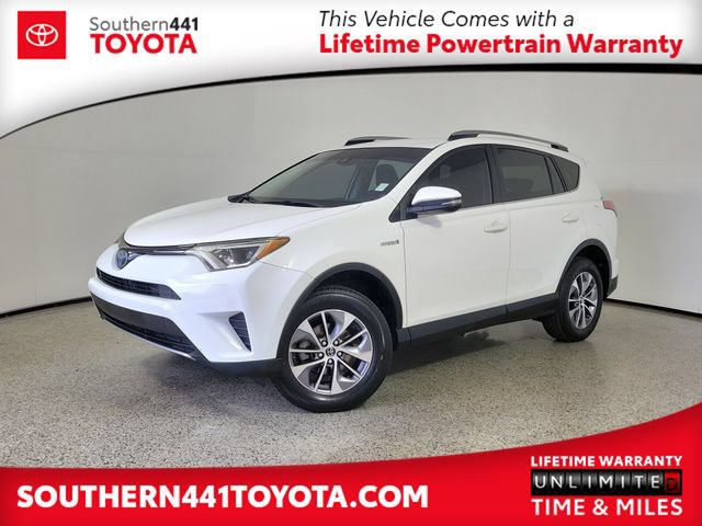 Used 2018 Toyota RAV4 LE Plus AWD/4WD video 1