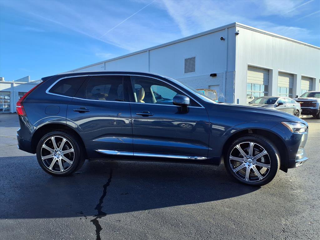 Used 2021 Volvo XC60 T5 Inscription w/ Advanced Package image 38