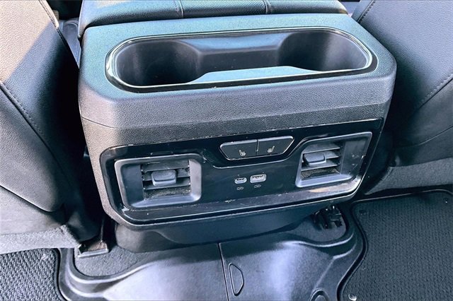 Used 2024 GMC Sierra 2500 AT4 w/ AT4 Premium Plus Package image 11