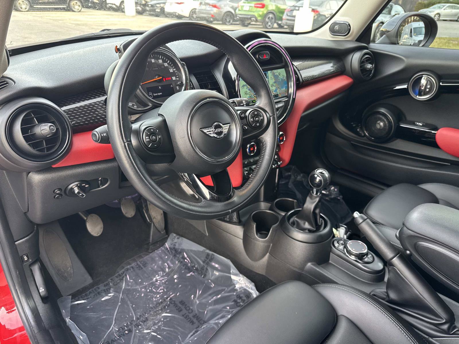 Used 2018 MINI Cooper S image 17