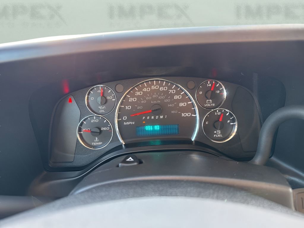 Used 2023 GMC Savana 2500 w/ Driver Convenience Package image 16