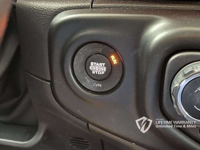 Used 2021 Jeep Wrangler Unlimited Rubicon w/ Xtreme Recon 35" Tire Package AWD/4WD image 39