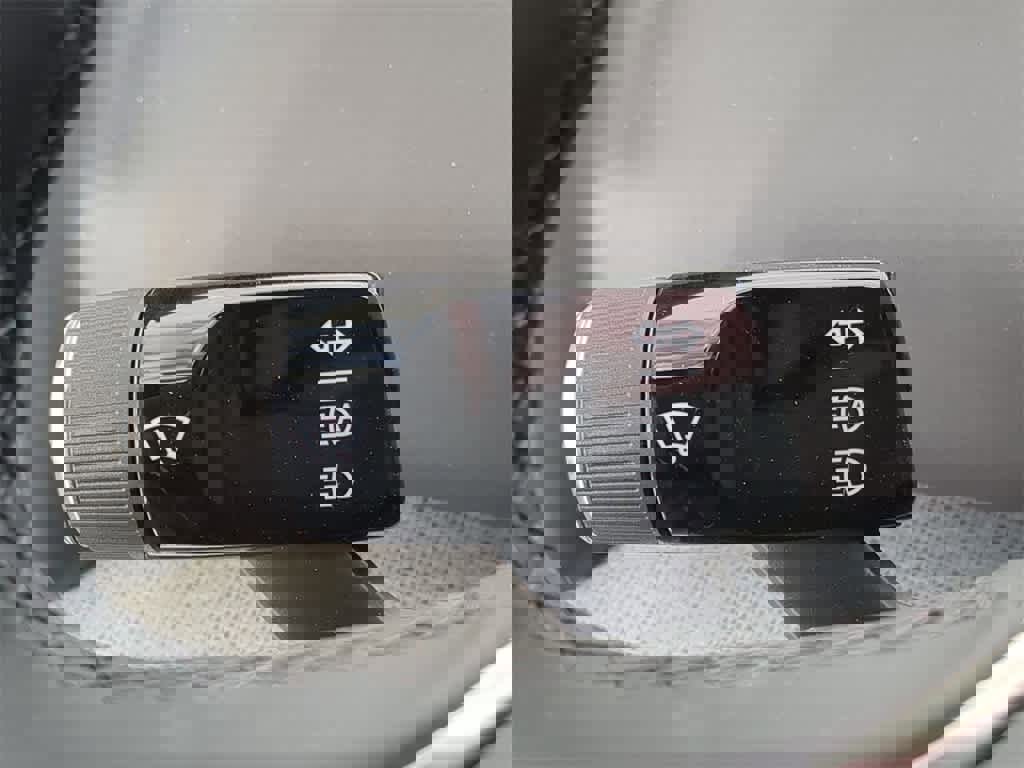 New 2026 Volvo EX30 Plus image 24