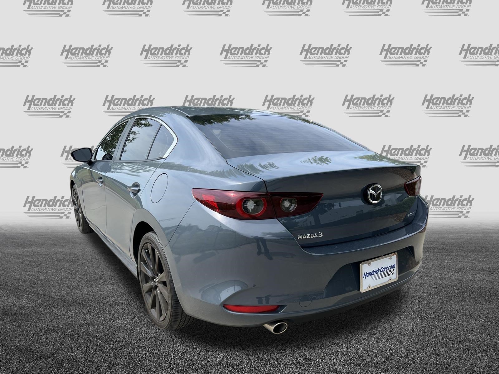 Used 2022 MAZDA MAZDA3 s FWD image 8