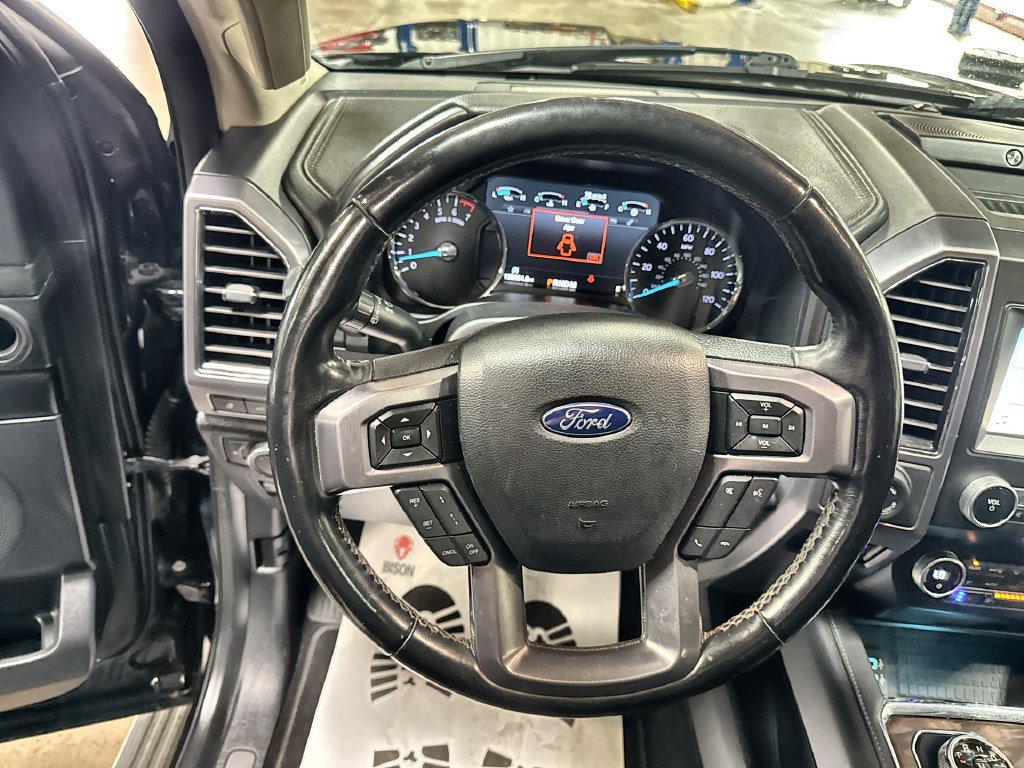Used 2019 Ford Expedition Max Platinum AWD/4WD image 17