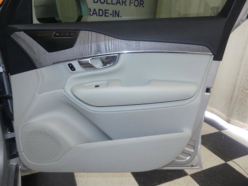 Used 2022 Volvo XC90 T6 Inscription image 27