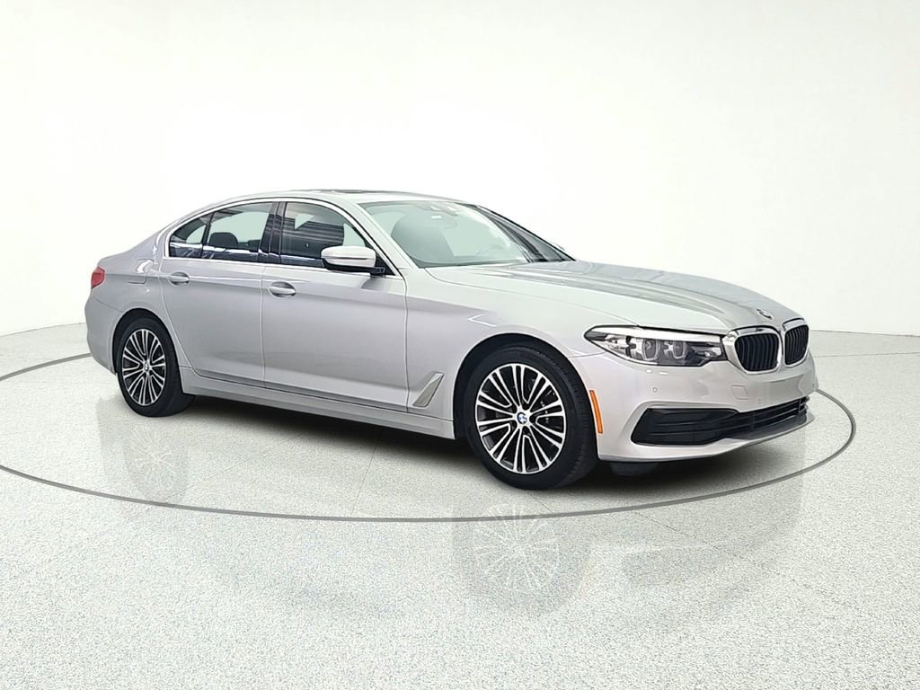 Used 2019 BMW 530i xDrive w/ Convenience Package AWD/4WD image 9