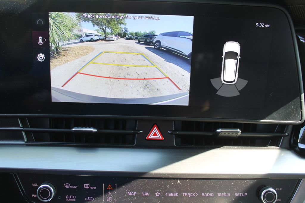 Used 2024 Kia Sportage EX image 46