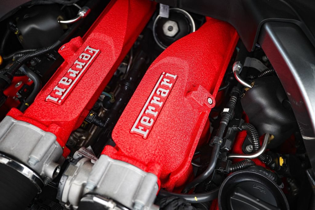 Certified 2022 Ferrari Roma RWD image 25