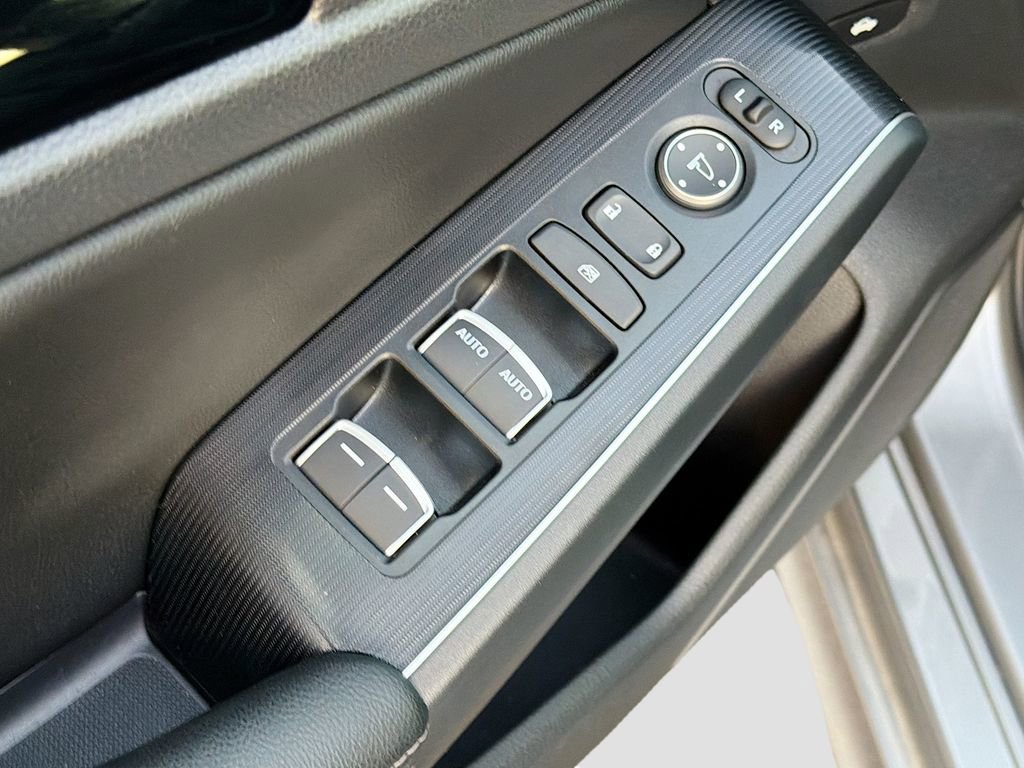 Used 2024 Honda Civic Touring image 18