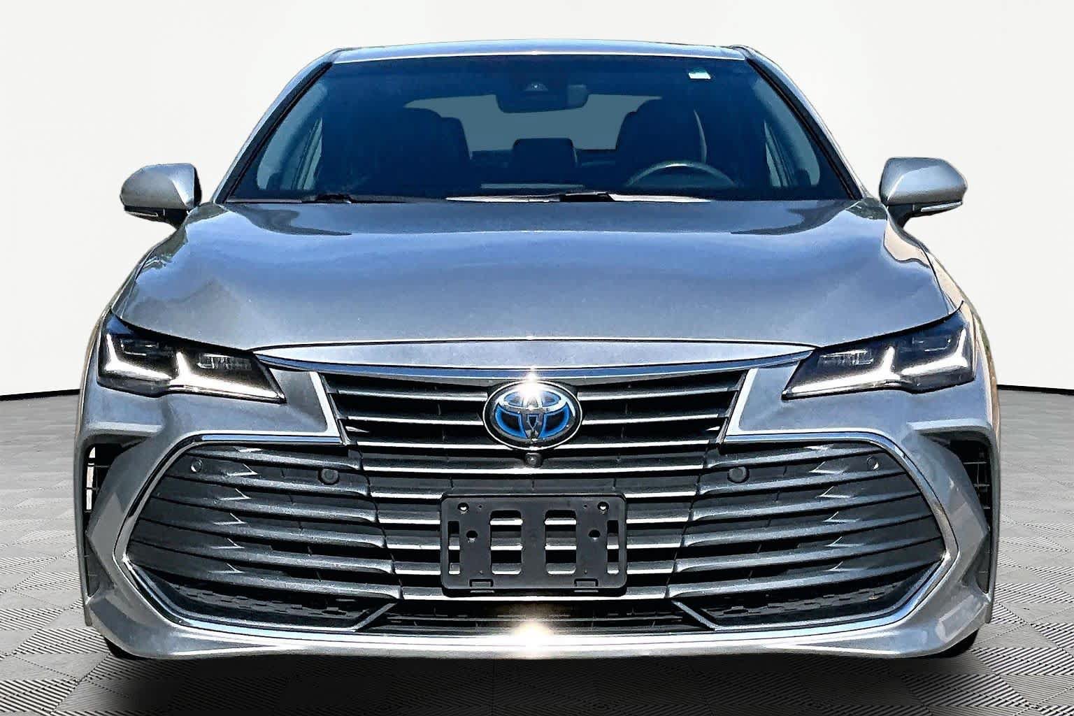 Certified 2021 Toyota Avalon Limited w/ Advanced Safety Package FWD image 4