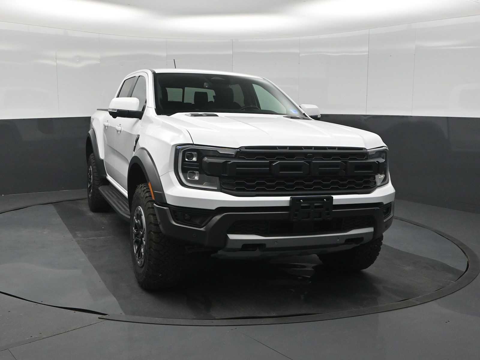Certified 2024 Ford Ranger Raptor AWD/4WD image 3