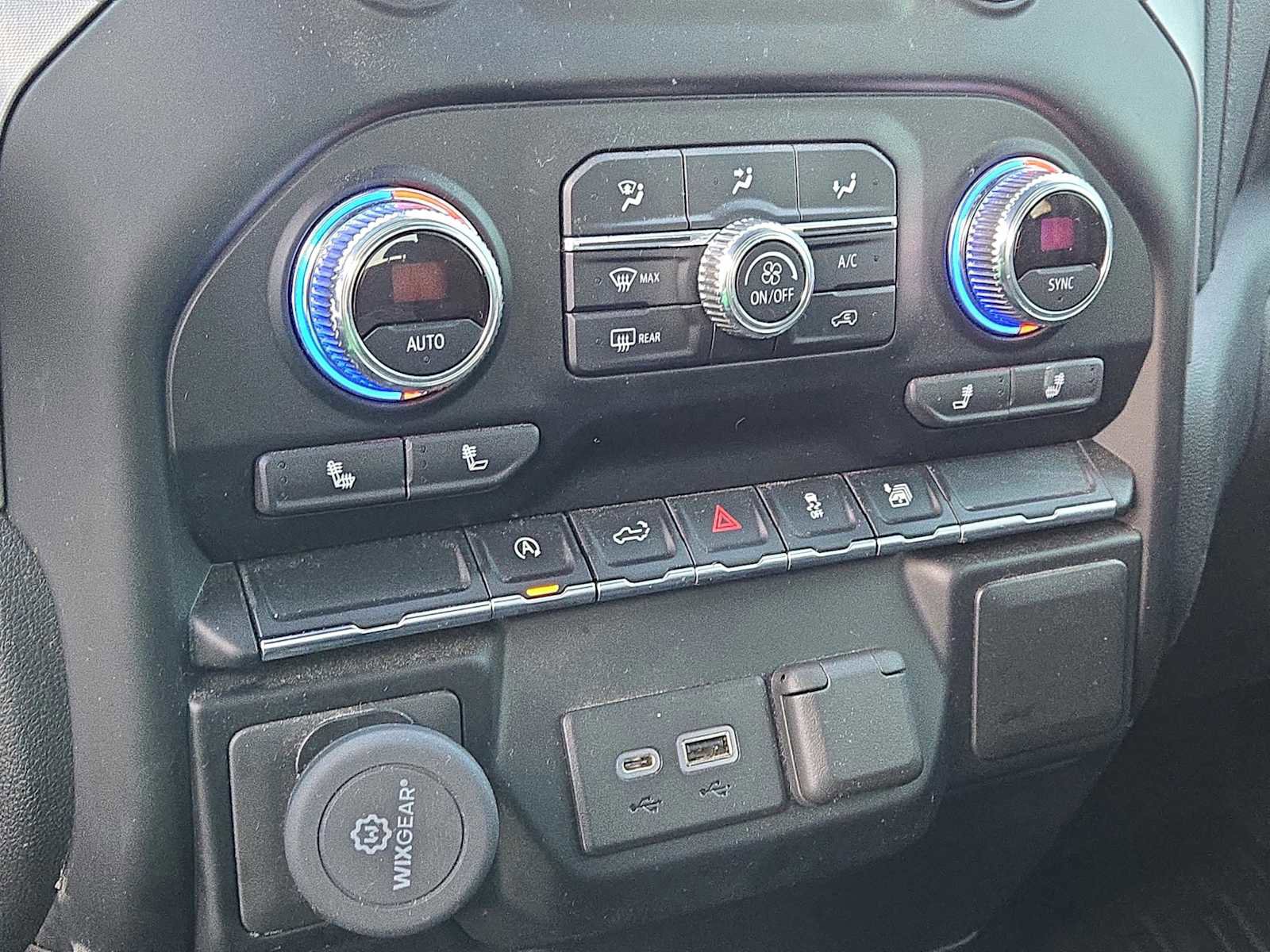 Used 2021 GMC Sierra 1500 SLE image 27