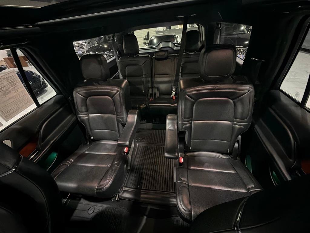 Used 2021 Lincoln Navigator L Reserve w/ Luxury Package AWD/4WD image 17