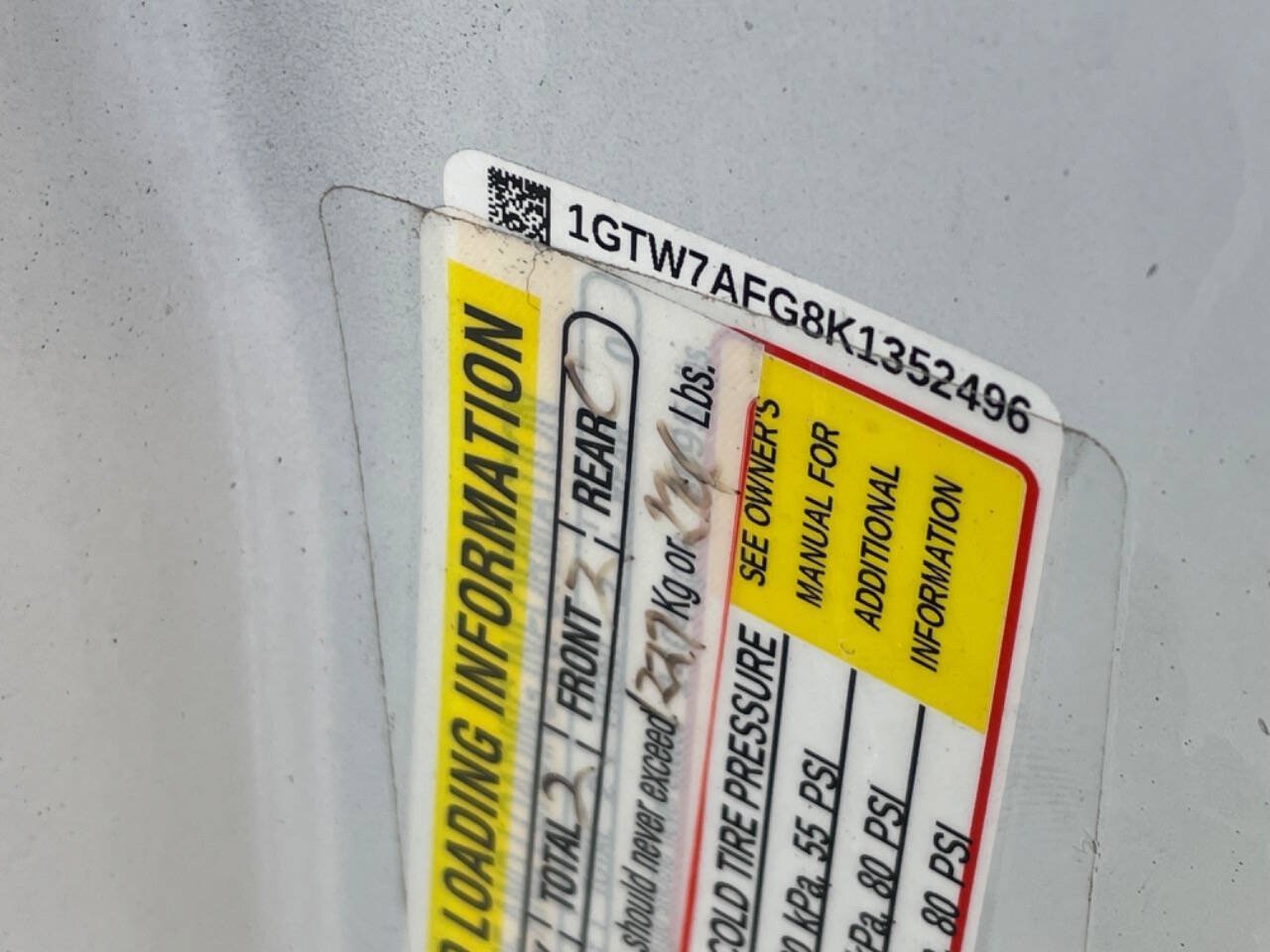Used 2019 GMC Savana 2500 w/ Driver Convenience Package RWD image 30