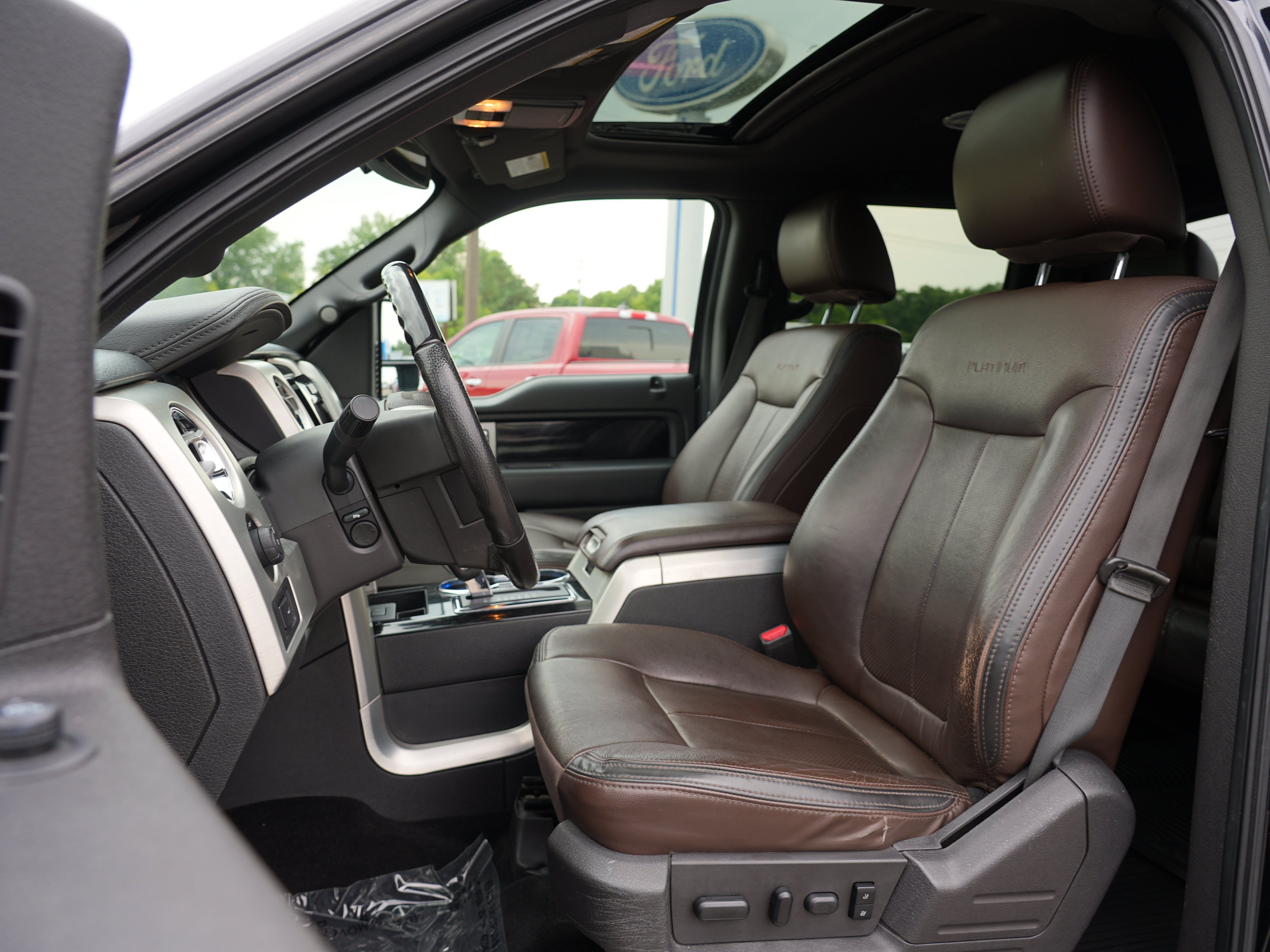 Used 2011 Ford F150 Platinum AWD/4WD image 15