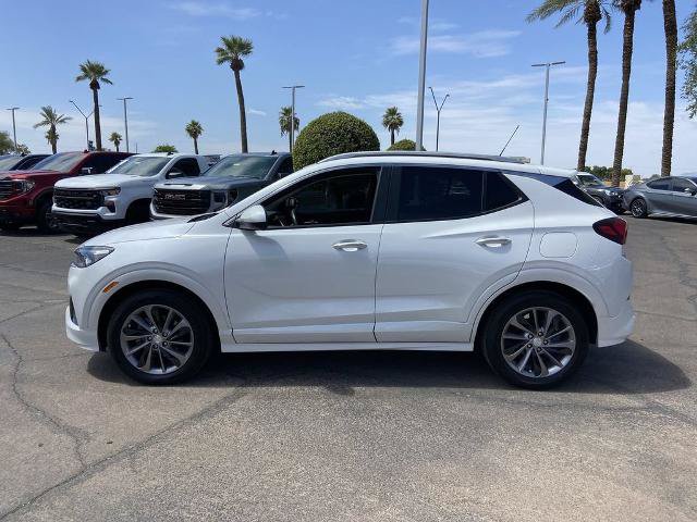 Used 2022 Buick Encore GX Select w/ Sport Touring Package FWD image 4