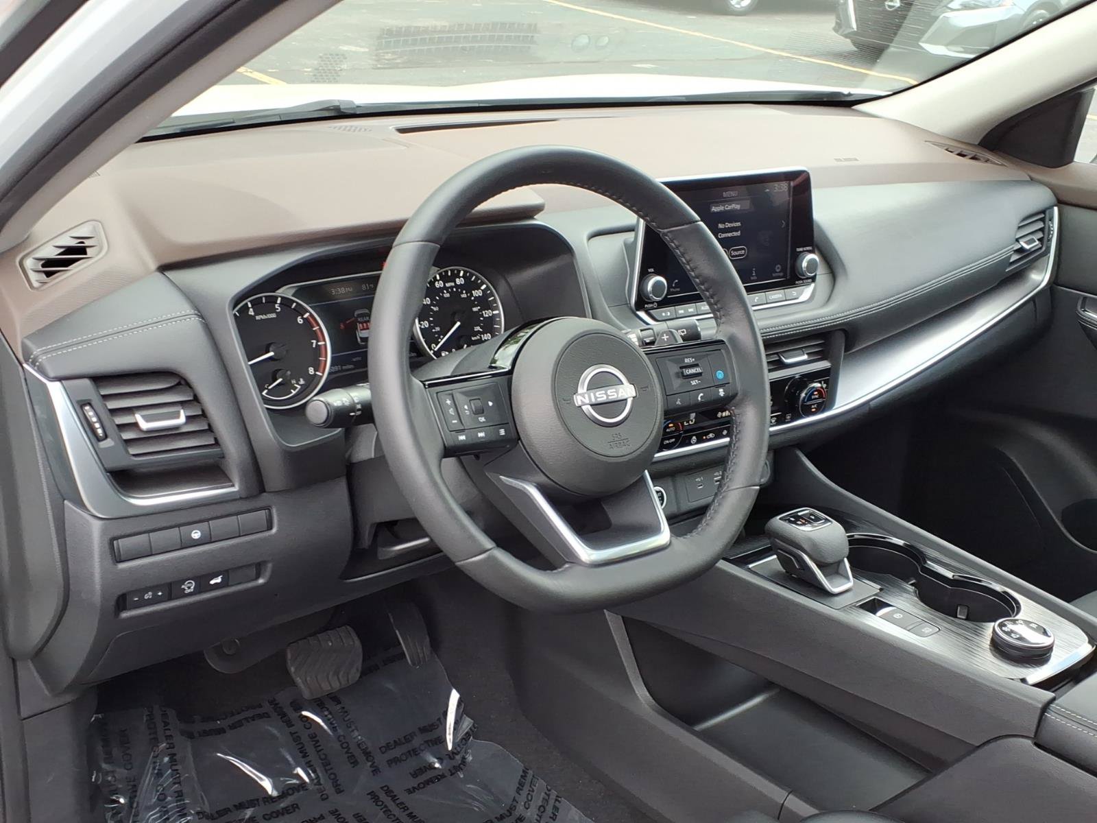 Used 2023 Nissan Rogue SV w/ SV Premium B Package AWD/4WD image 5