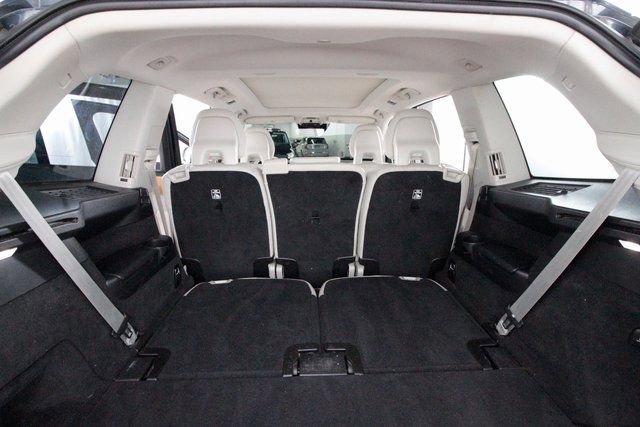 Used 2021 Volvo XC90 T8 Inscription Expression w/ Protection Package Premier image 30