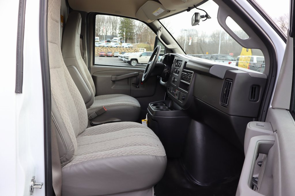 New 2025 Chevrolet Express 3500 w/ Power Convenience Package image 16
