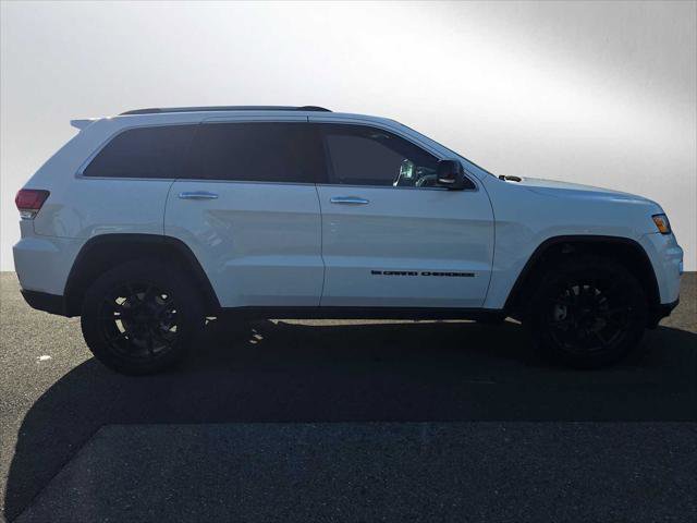 Used 2022 Jeep Grand Cherokee Limited image 2