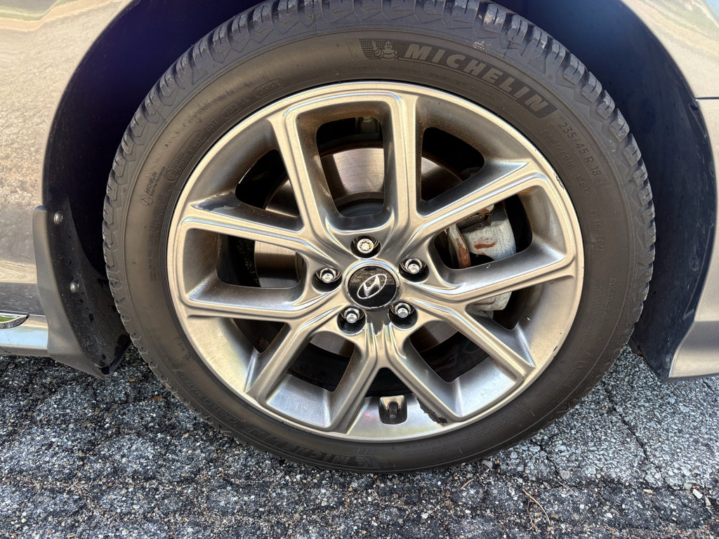 Used 2018 Hyundai Sonata Limited w/ Cargo Package FWD image 8