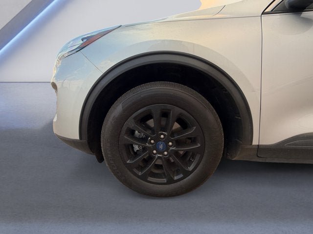 Used 2020 Ford Escape SE AWD/4WD image 14