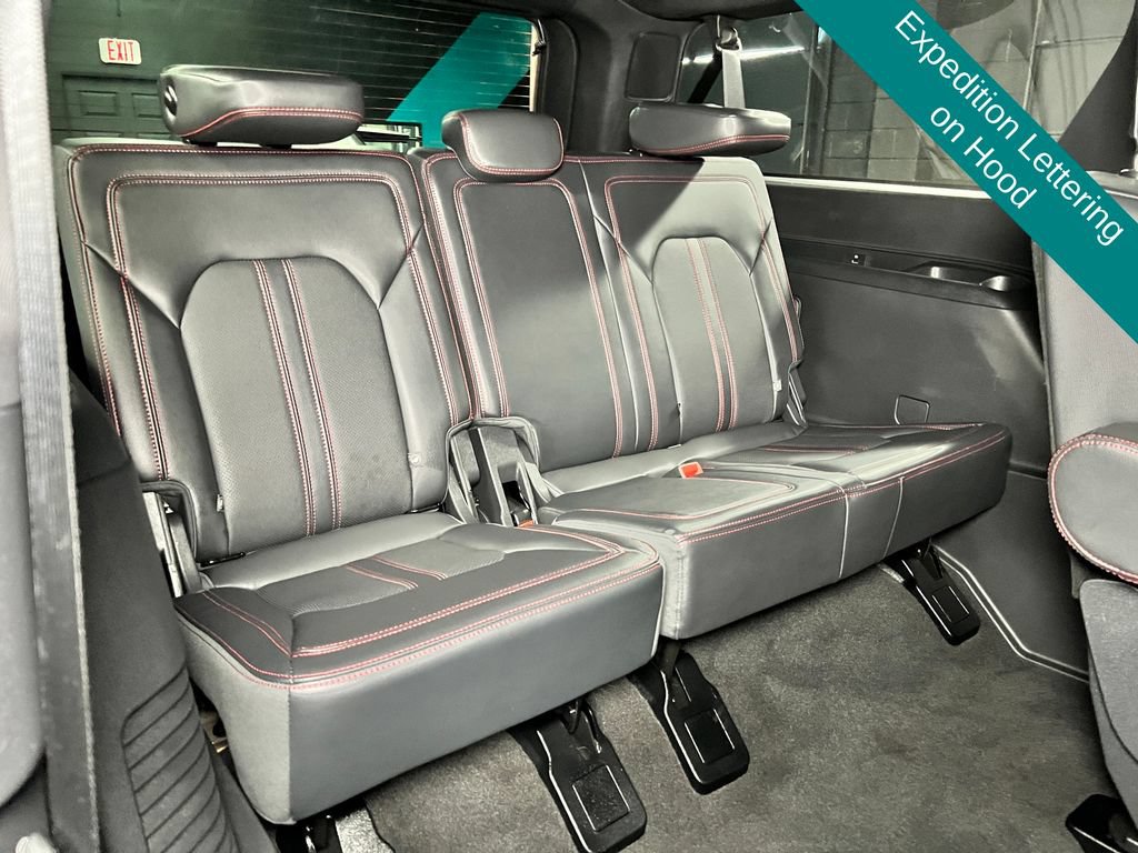 Used 2024 Ford Expedition Max Limited AWD/4WD image 18