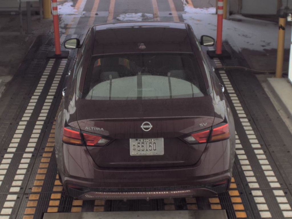 Used 2024 Nissan Altima 2.5 SV image 7