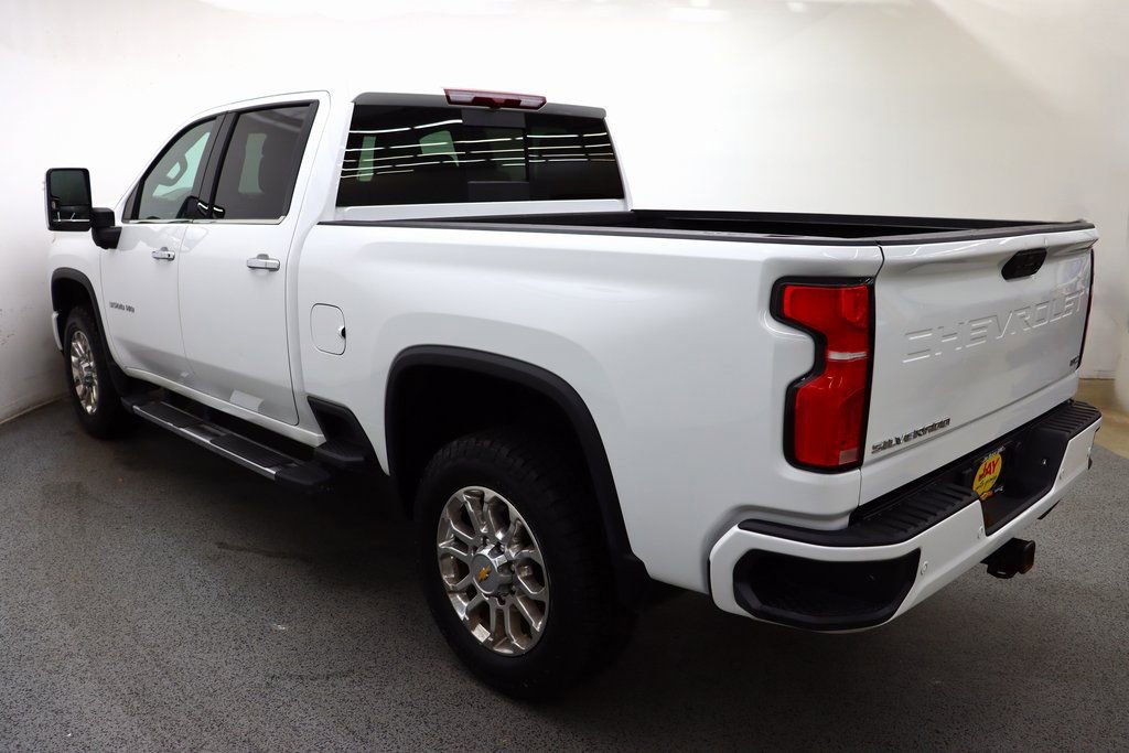 Used 2024 Chevrolet Silverado 3500 LTZ w/ LTZ Plus Package image 7