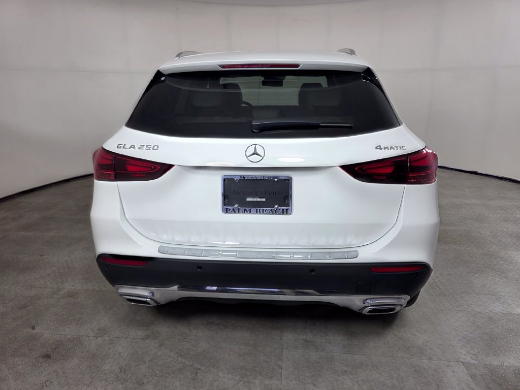 New 2026 Mercedes-Benz GLA 250 4MATIC image 5