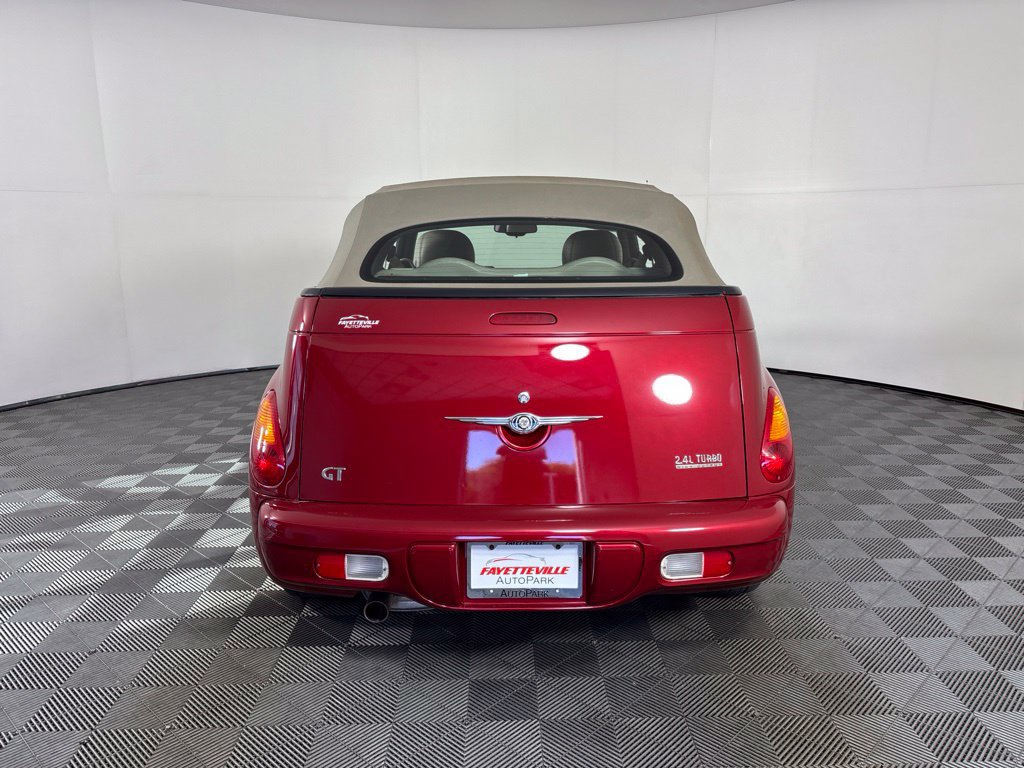 Used 2005 Chrysler PT Cruiser GT FWD image 10
