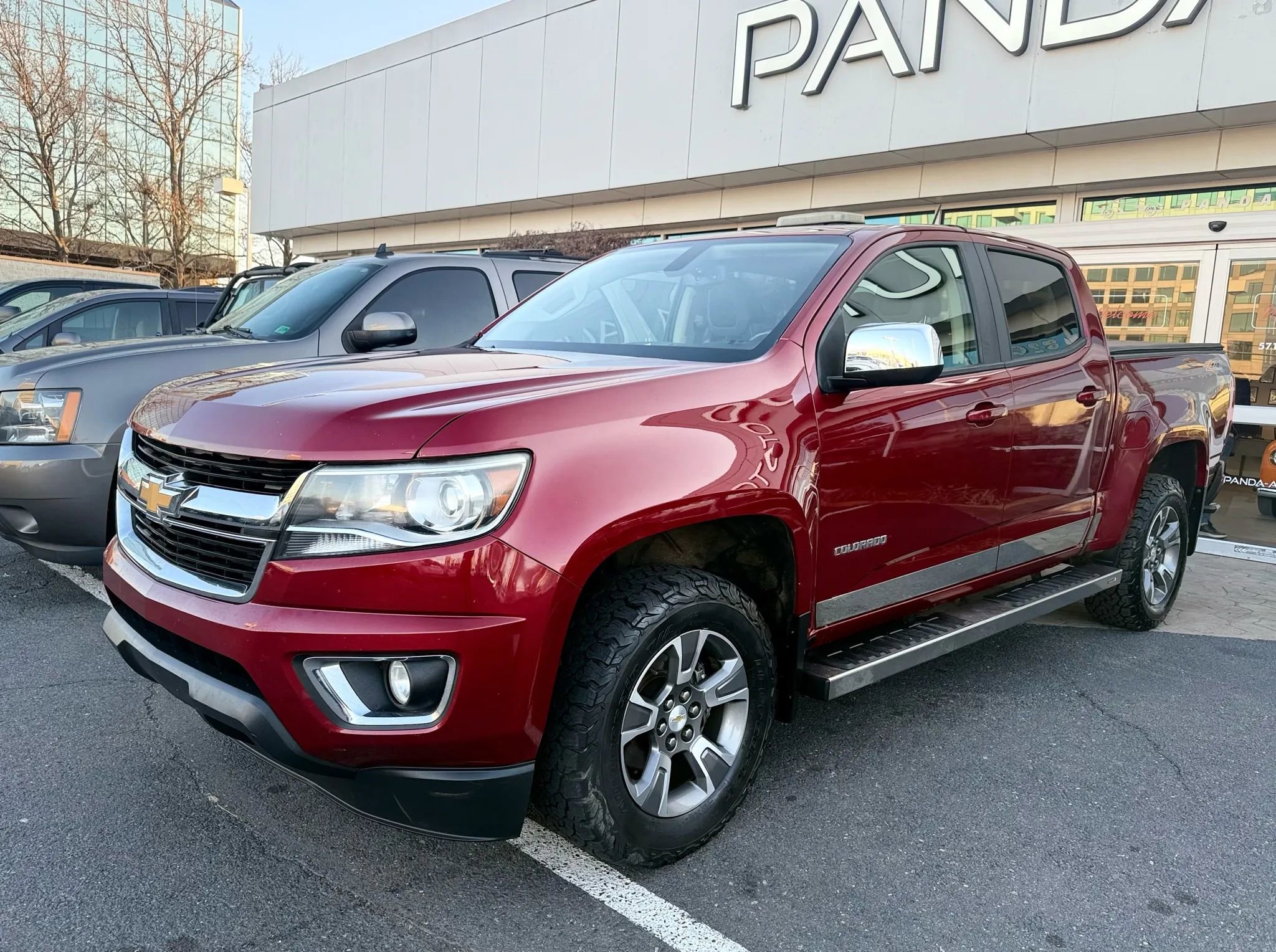 Used 2017 Chevrolet Colorado Z71 image 3