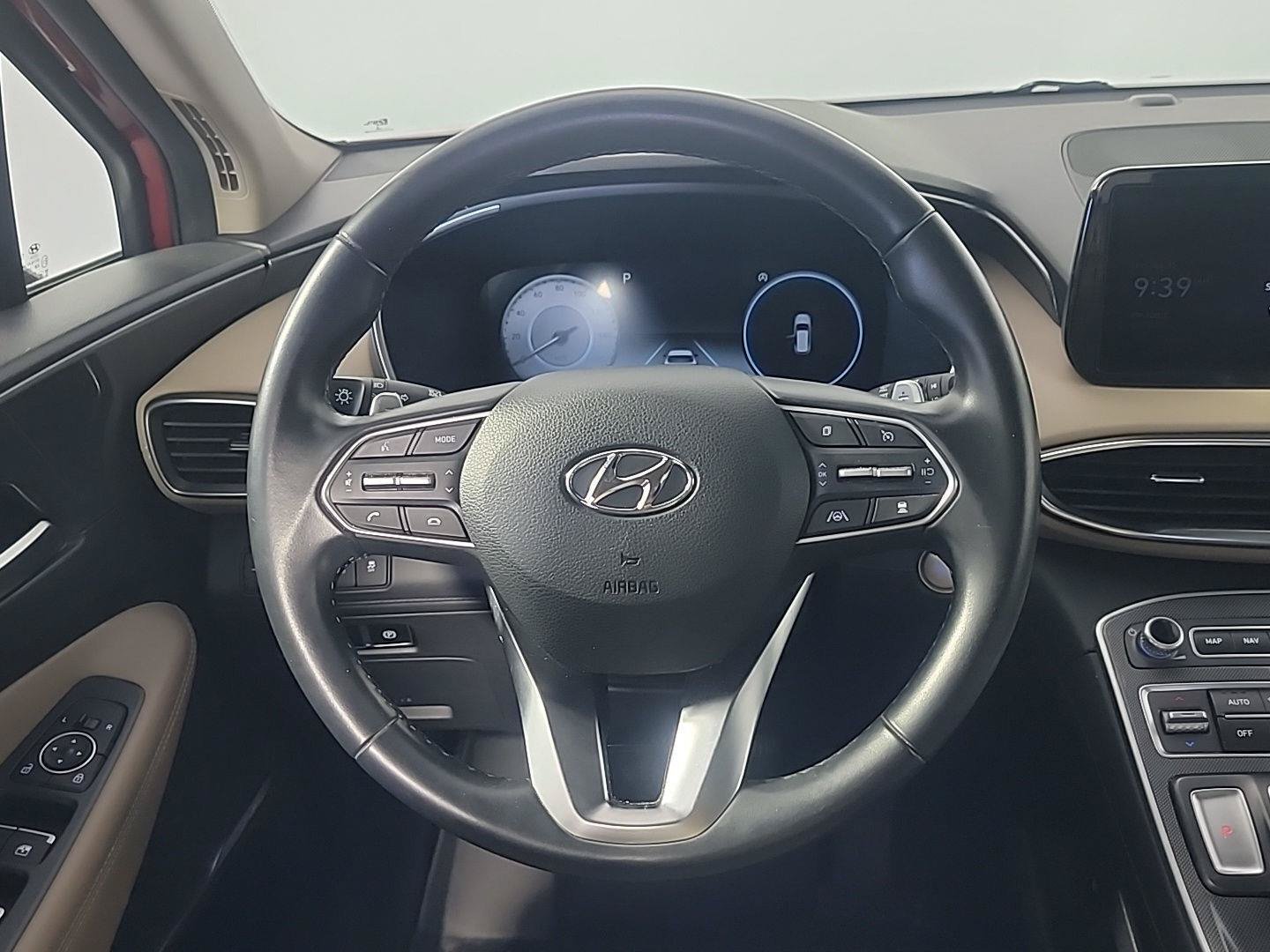 Used 2022 Hyundai Santa Fe SEL w/ Convenience + Premium Package AWD/4WD image 20
