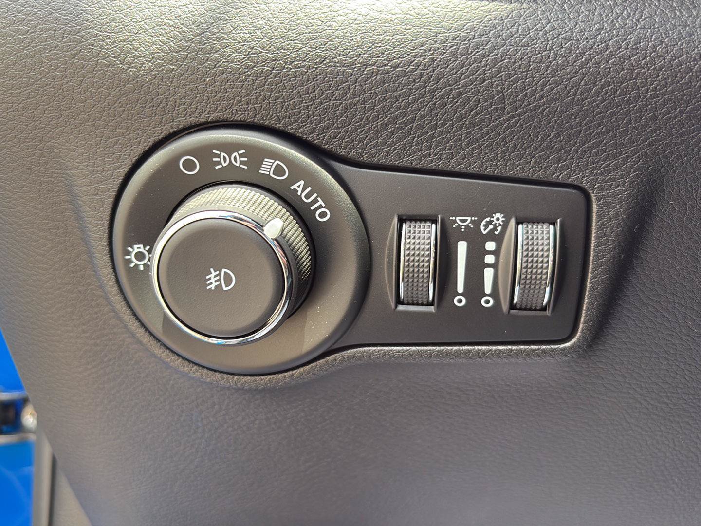 New 2026 Jeep Compass Limited AWD/4WD image 9
