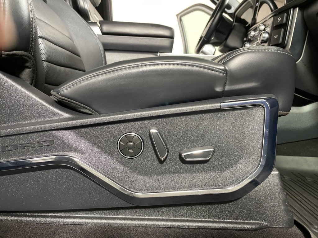 Used 2024 Ford F150 Platinum image 26