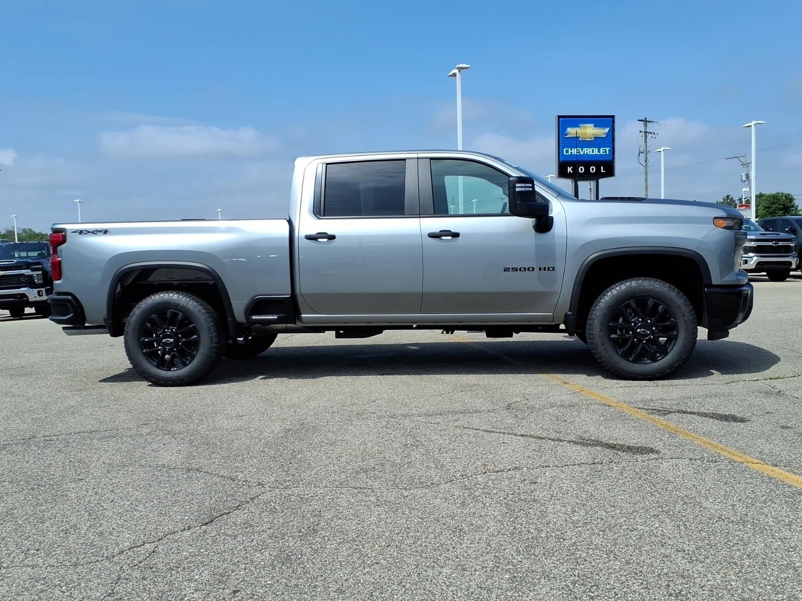 New 2026 Chevrolet Silverado 2500 Custom w/ Custom Convenience Package AWD/4WD image 14