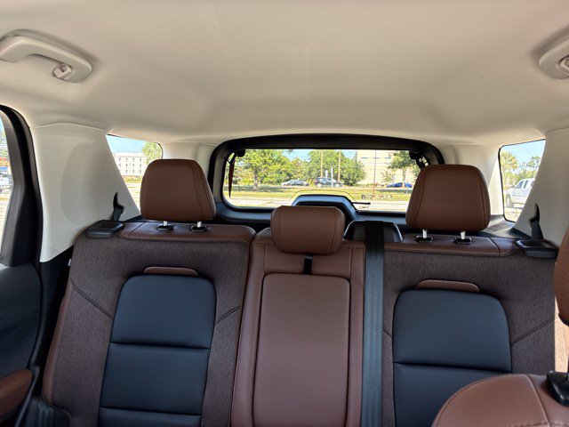 Used 2025 Ford Bronco Sport Outer Banks w/ Outer Banks Tech Package+ AWD/4WD image 34