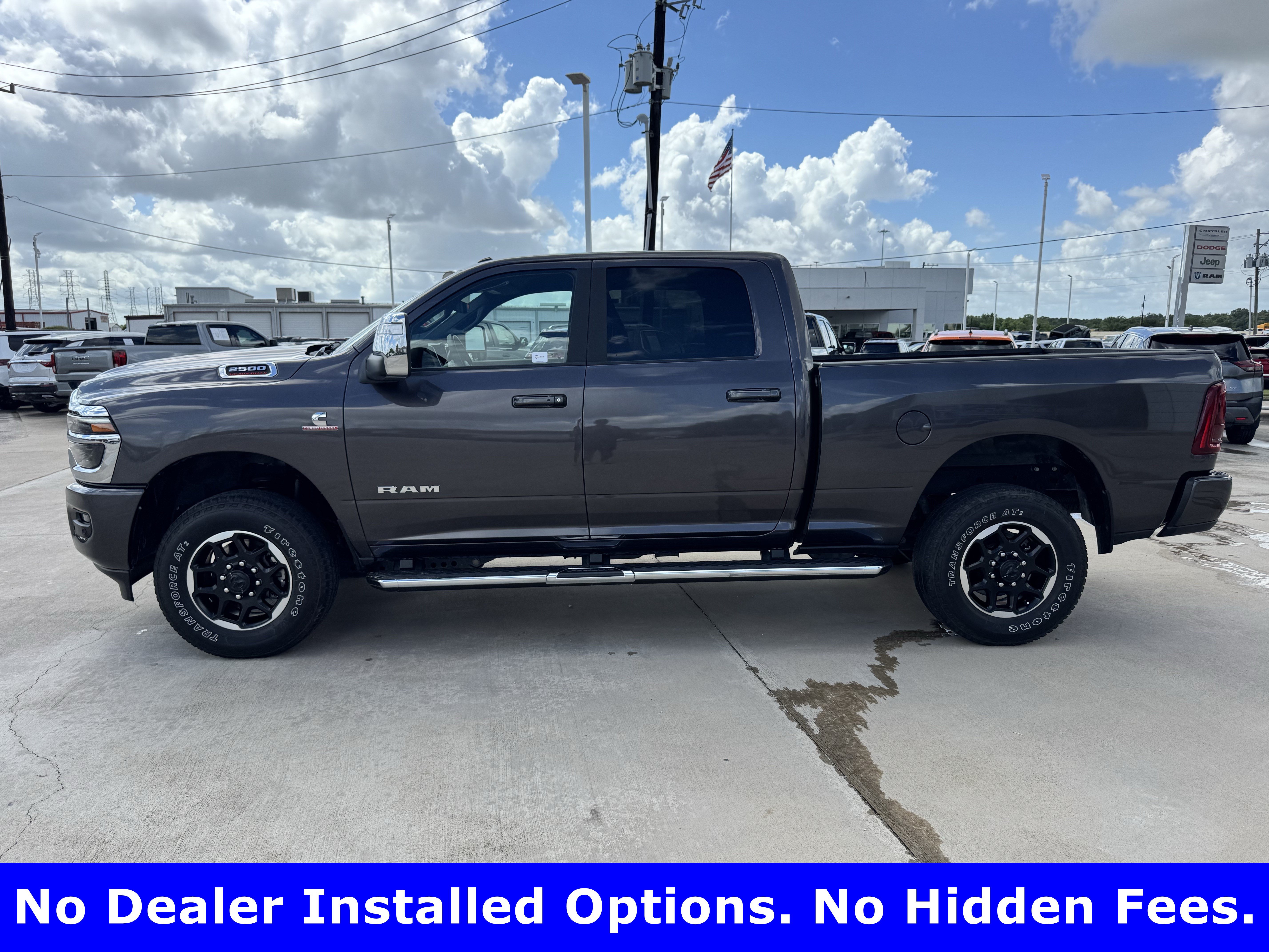 Used 2025 RAM 2500 Laramie AWD/4WD image 5