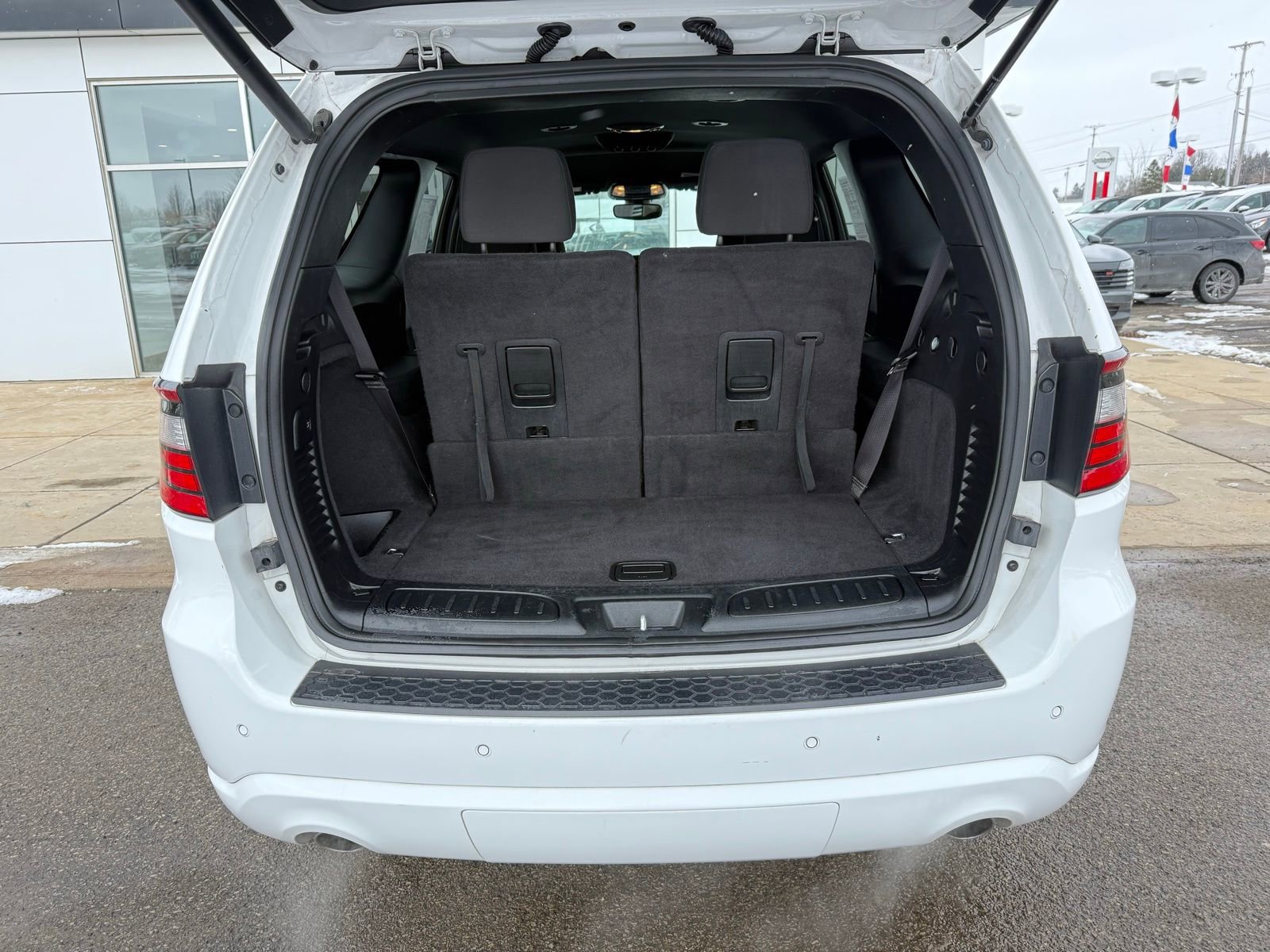 Used 2023 Dodge Durango GT image 35