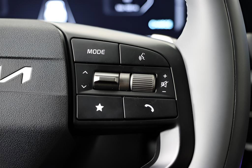 New 2025 Kia EV6 Light image 24