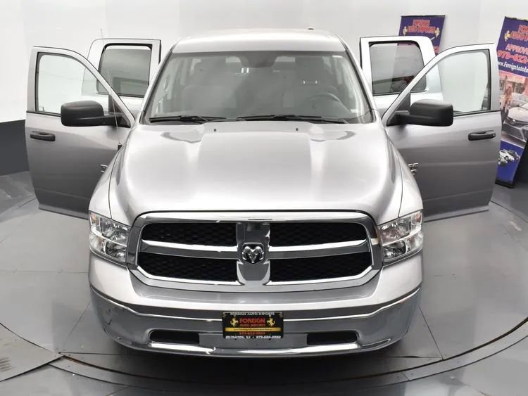 Used 2024 RAM 1500 Classic SLT image 10