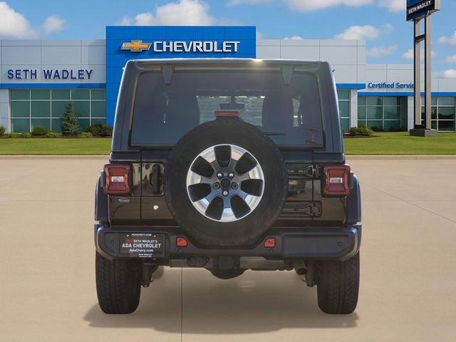 Used 2018 Jeep Wrangler Unlimited Sahara AWD/4WD image 6