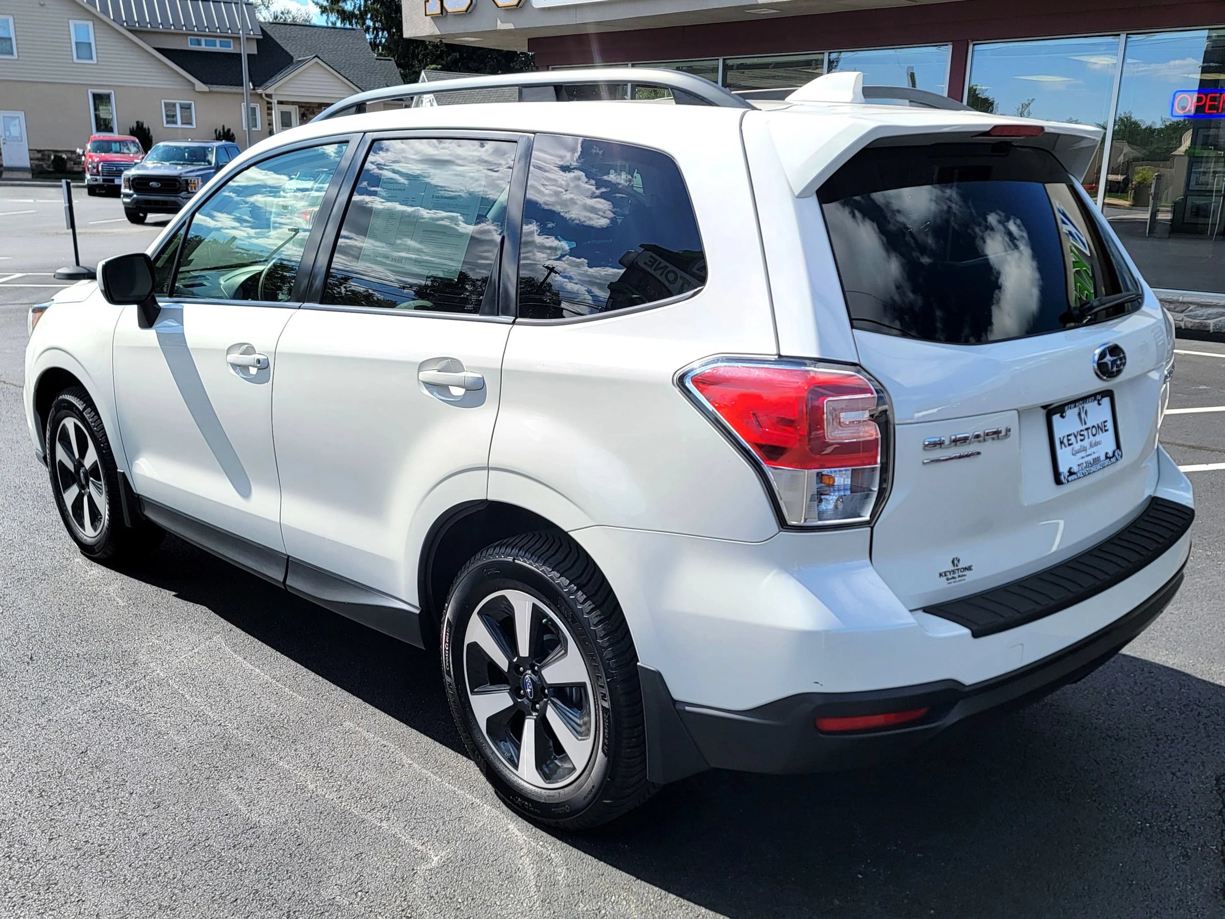 Used 2018 Subaru Forester 2.5i Premium AWD/4WD image 7