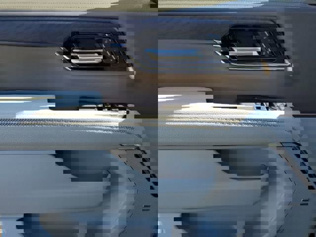 New 2026 GMC Yukon Denali w/ Sun & Power Step Package image 17