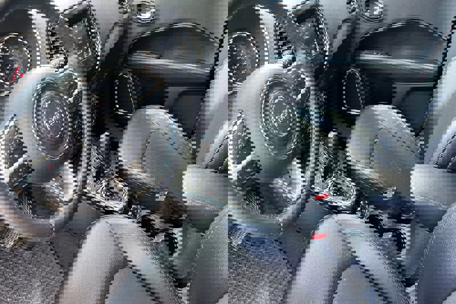 Used 2021 Jeep Compass Latitude AWD/4WD image 14