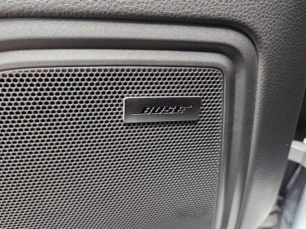 Certified 2026 Porsche Macan AWD/4WD image 24